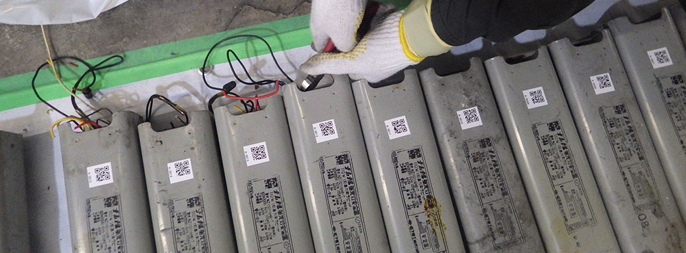 PCB廃棄物の掘り起こし調査